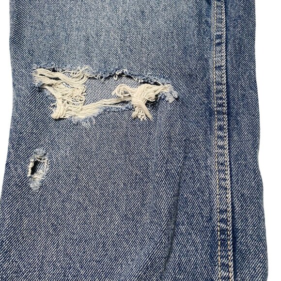 Zara Women's Mom Fit Distressed Jeans, size US 4 - Picture 2 of 14